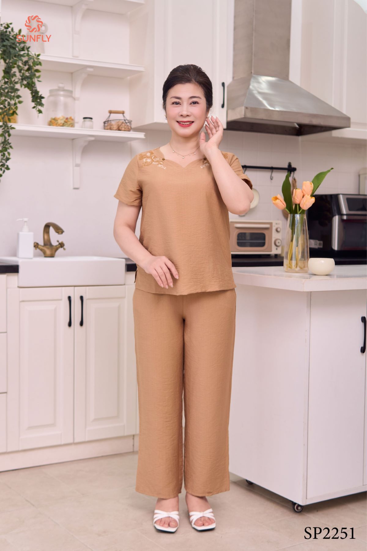 Đồ bộ mặc nhà nữ linen áo cộc quần dài SP2251 XXL nâu sữa