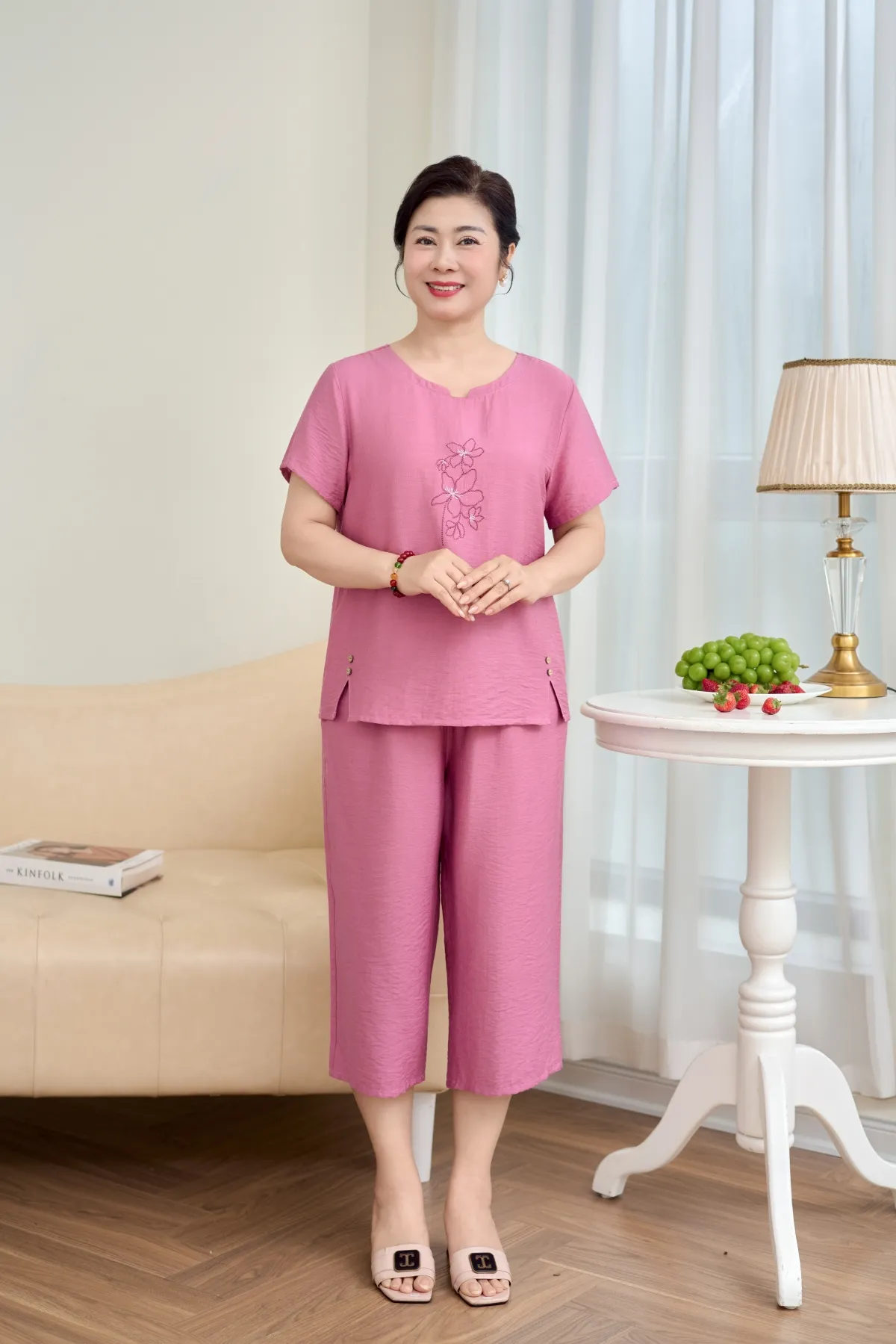 Đồ bộ mặc nhà nữ linen áo cộc quần ngố SP2256 M tím nhạt