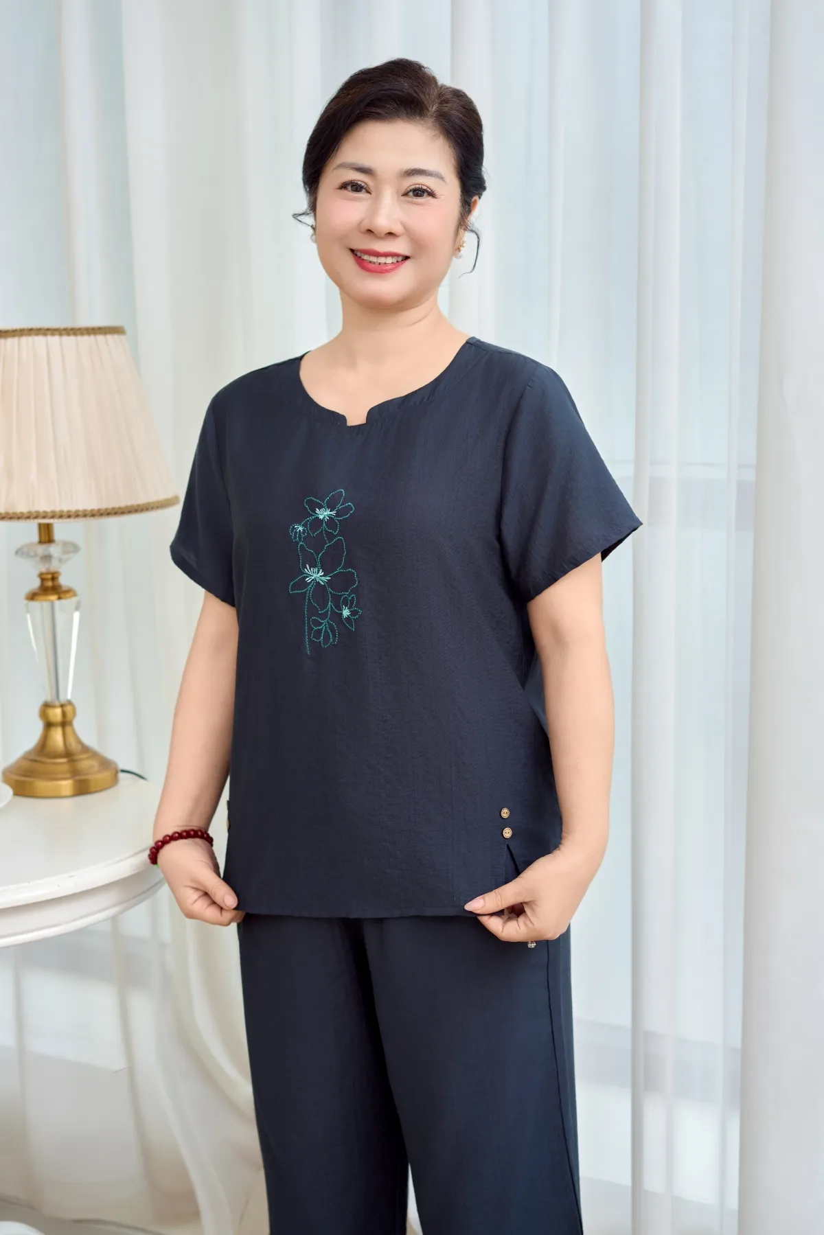 Đồ bộ mặc nhà nữ linen áo cộc quần ngố SP2256 XL xanh rừng sâu