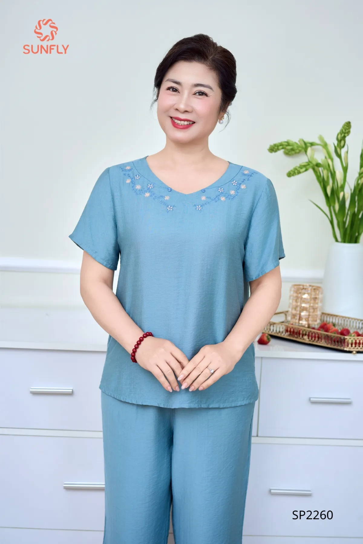 Đồ bộ mặc nhà nữ linen áo cộc quần ngố SP2260 L xanh lam nhạt