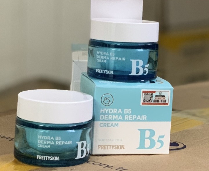 Kem phục hồi dưỡng trắng da Pretty Skin Hydra B5 Derma Repair Cream