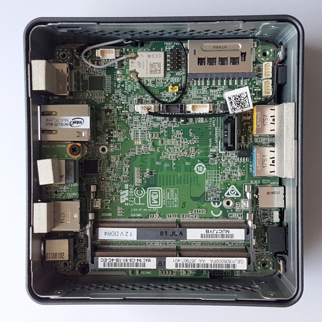 Bo Intel NUC KIT Celeron BOXNUC7CJYH2