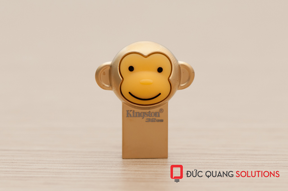 usb 32gb kingston monkey