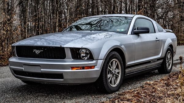 ford mustang 2005