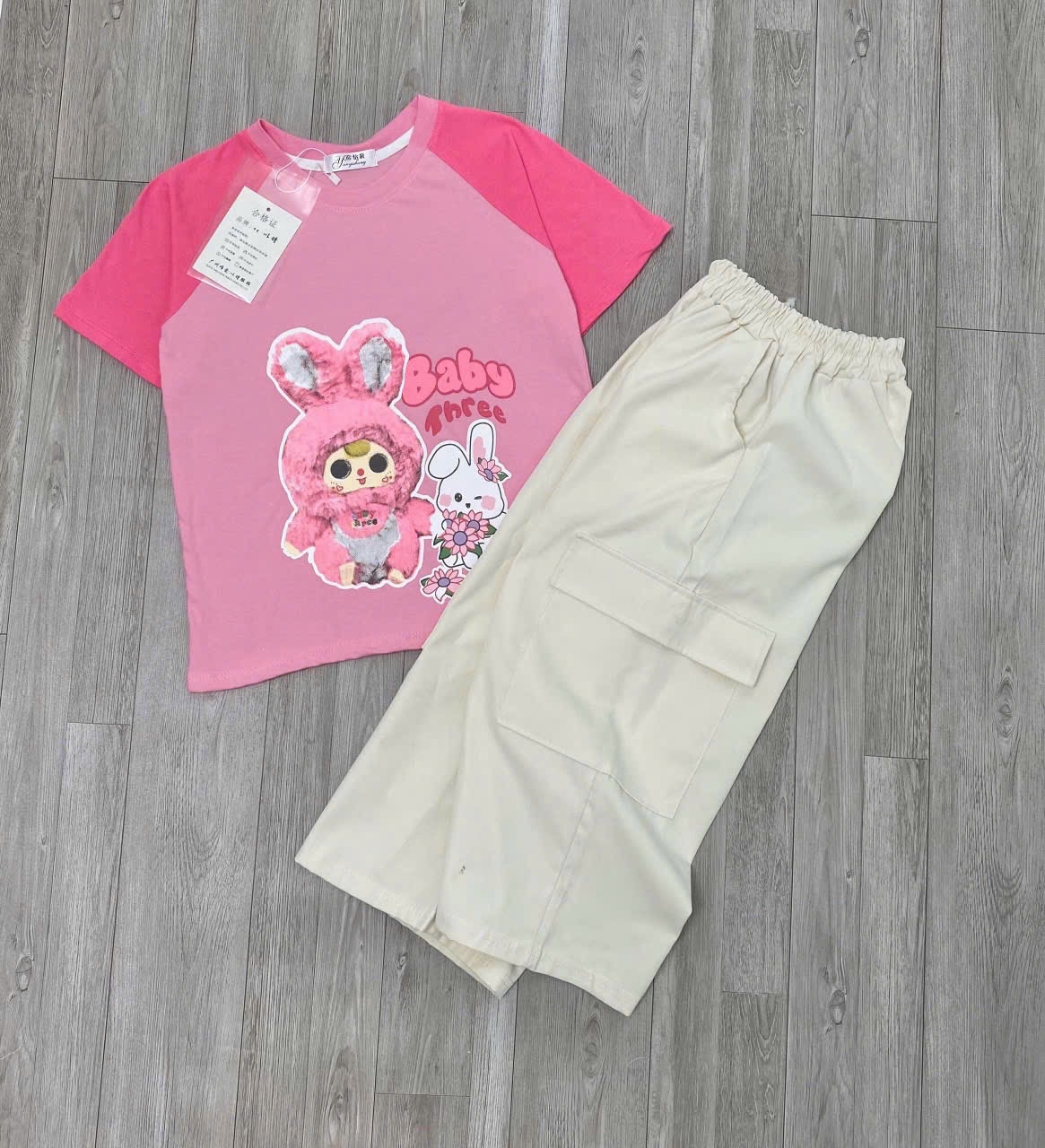 BỘ CỘC HỒNG BABY THREE MIX QUẦN GIÓ TÚI HỘP