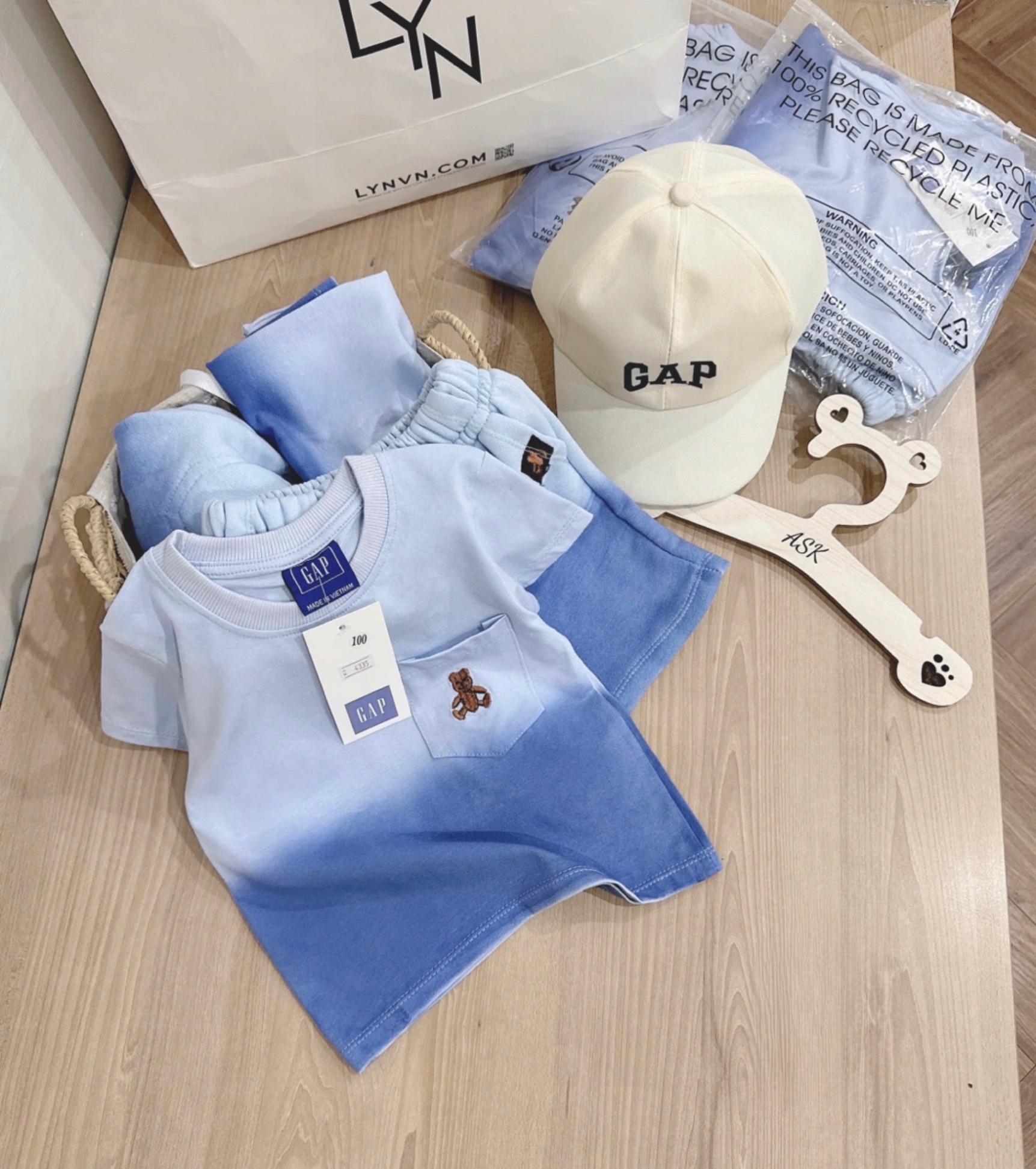 BỘ ĐÙI GAP LOANG XANH KÈM MŨ