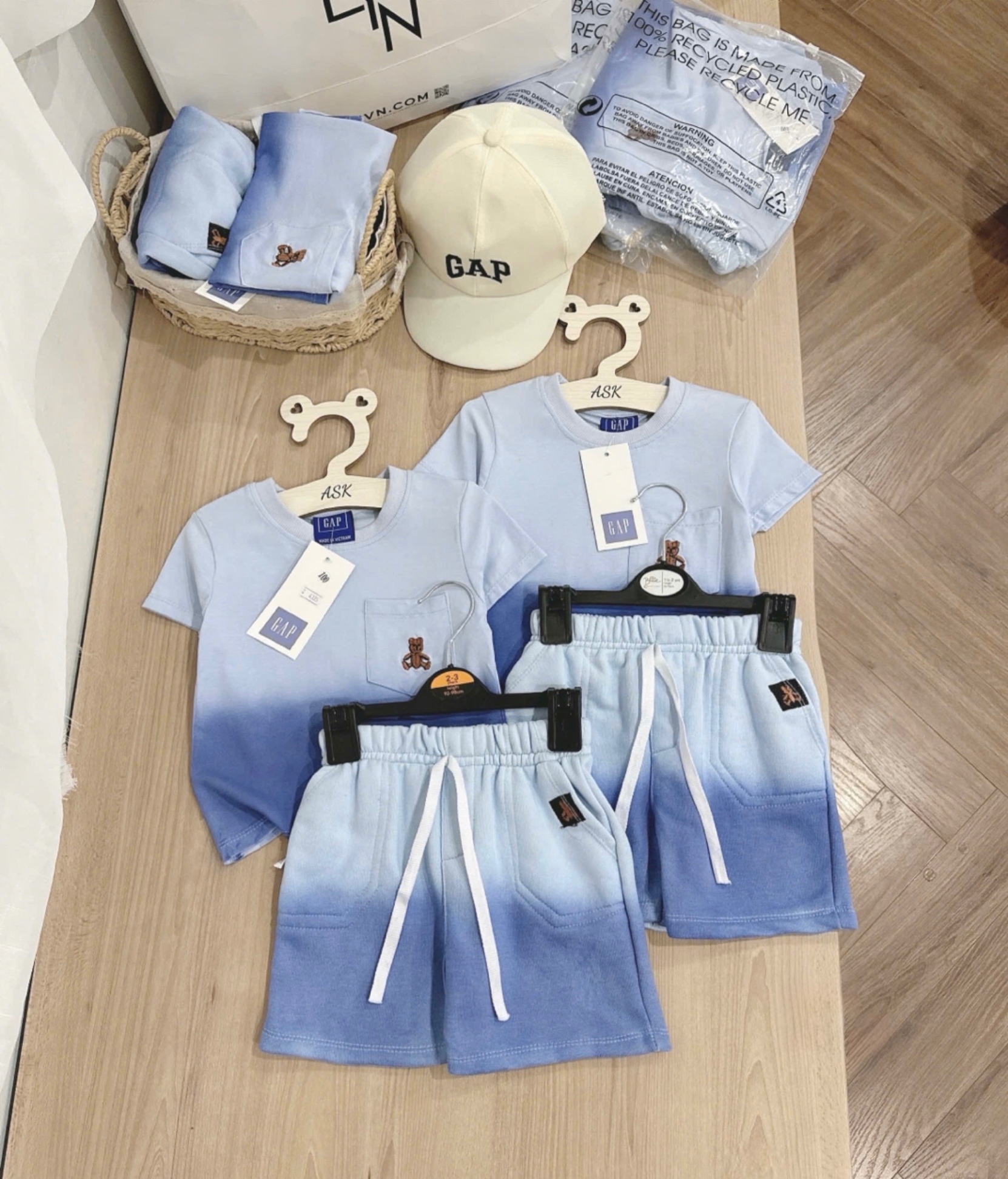 BỘ ĐÙI GAP LOANG XANH KÈM MŨ