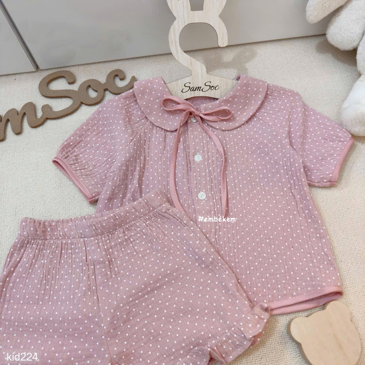 BỘ ĐŨI XÔ MUSLIN HỒNG CHẤM BI MẸ BÉ
