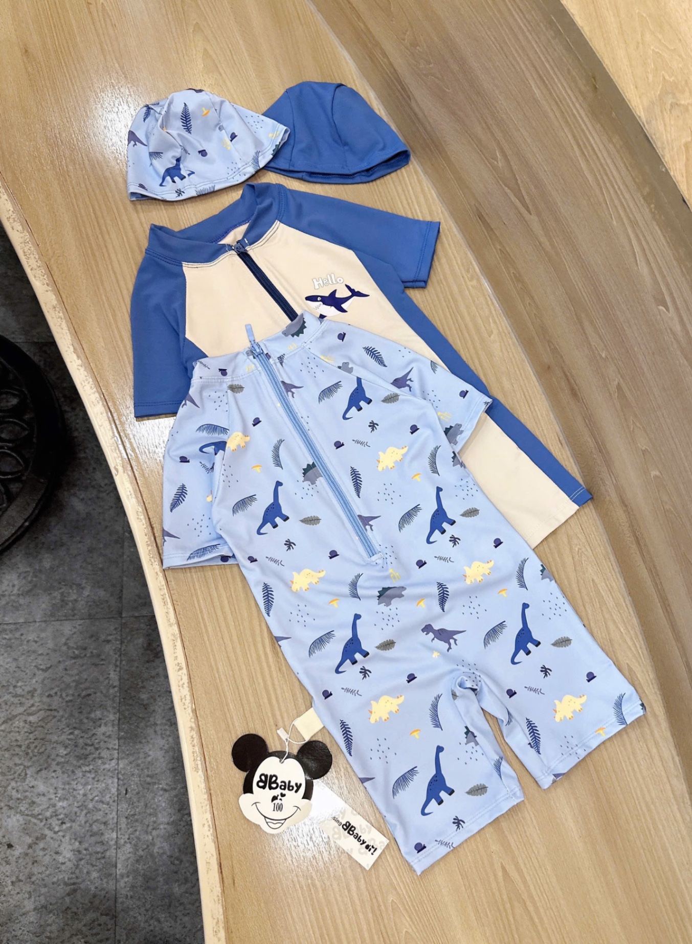 SET 2 BỘ BƠI LIỀN THÂN HÌNH CÁ MẬP BT