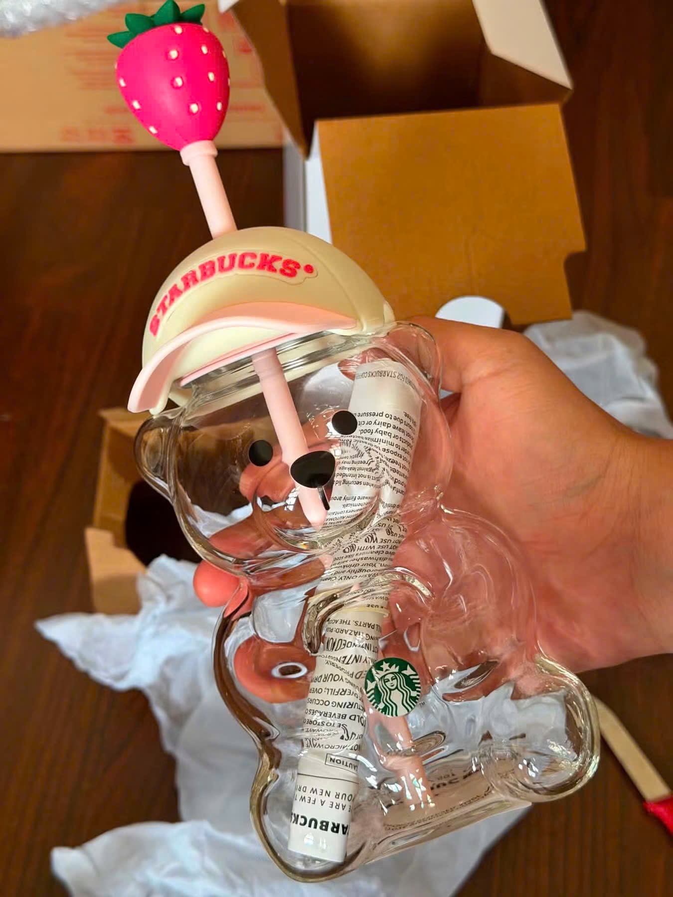 CỐC STB GẤU DÂU CHARM MŨ