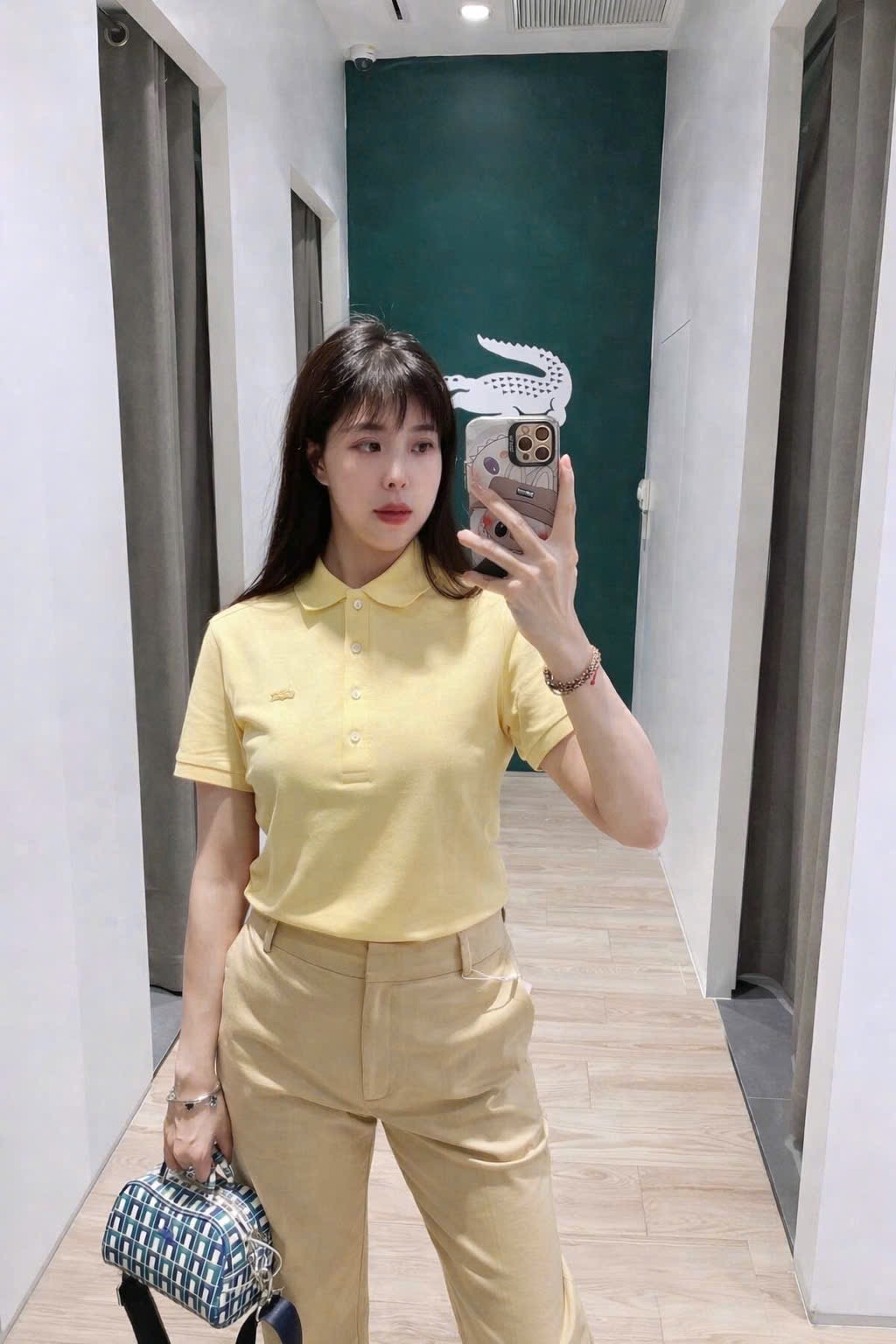 Hàng nhà máy - ÁO POLO VÀNG THÊU CÁ SẤU LCT NỮ