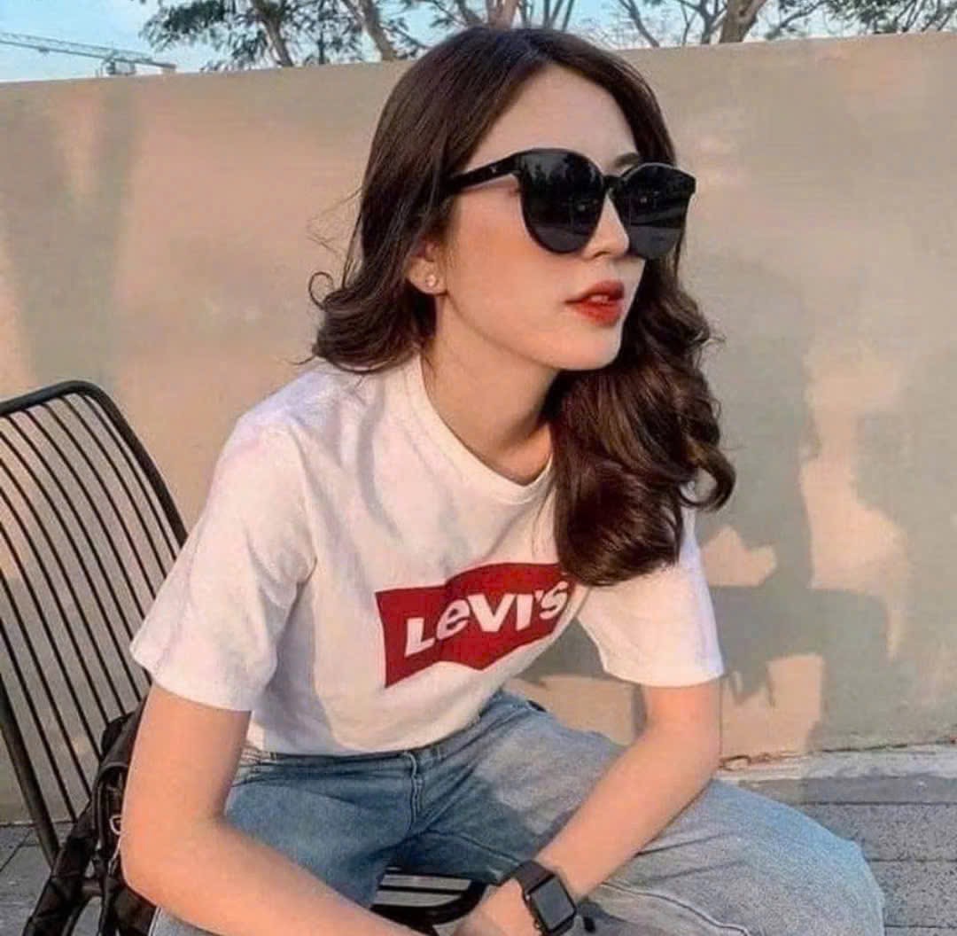 Hàng nhà máy - ÁO PULL CỘC LEVIS TRẮNG - random hình