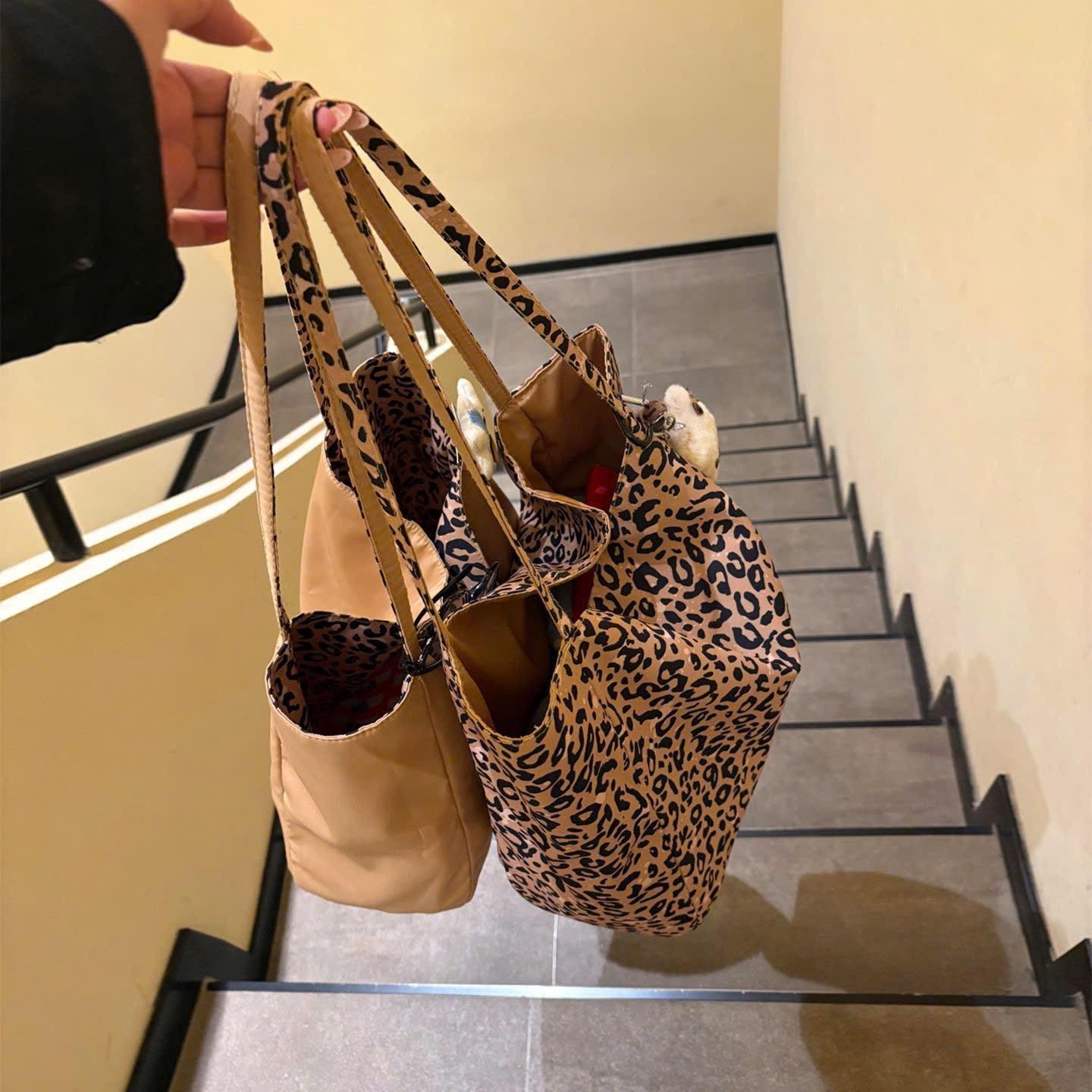 TÚI TOTE VẢI 2 MẶT K KÈM CHARM