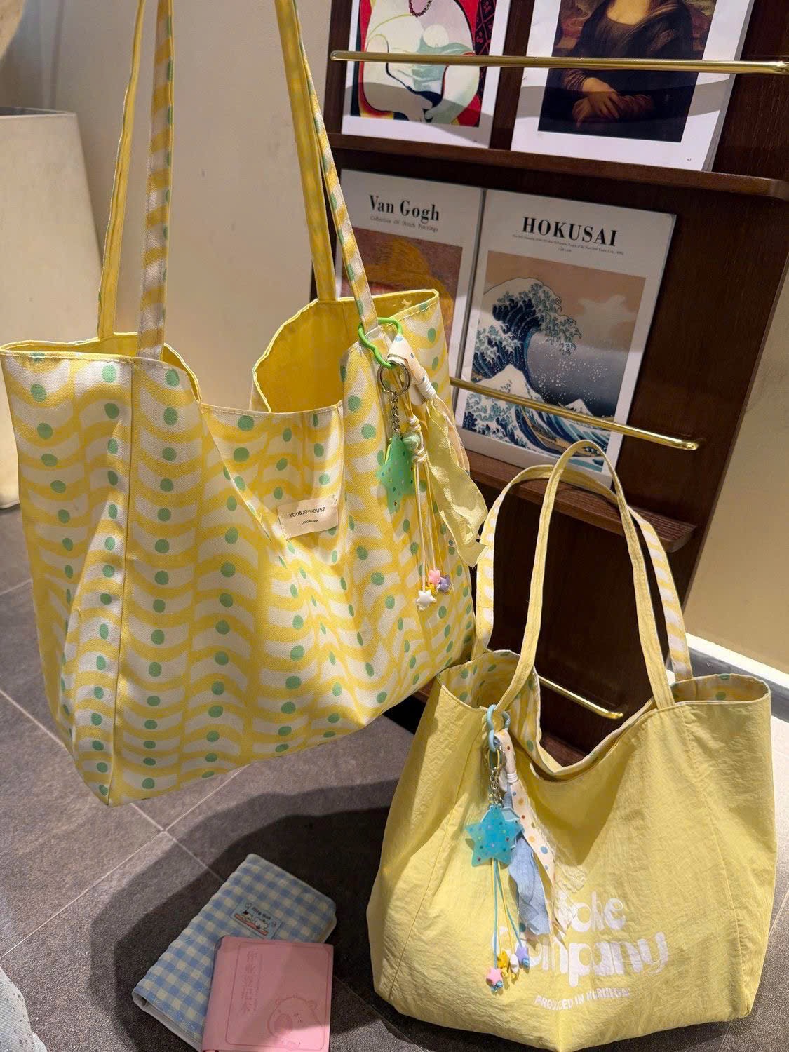 TÚI TOTE VẢI 2 MẶT K KÈM CHARM