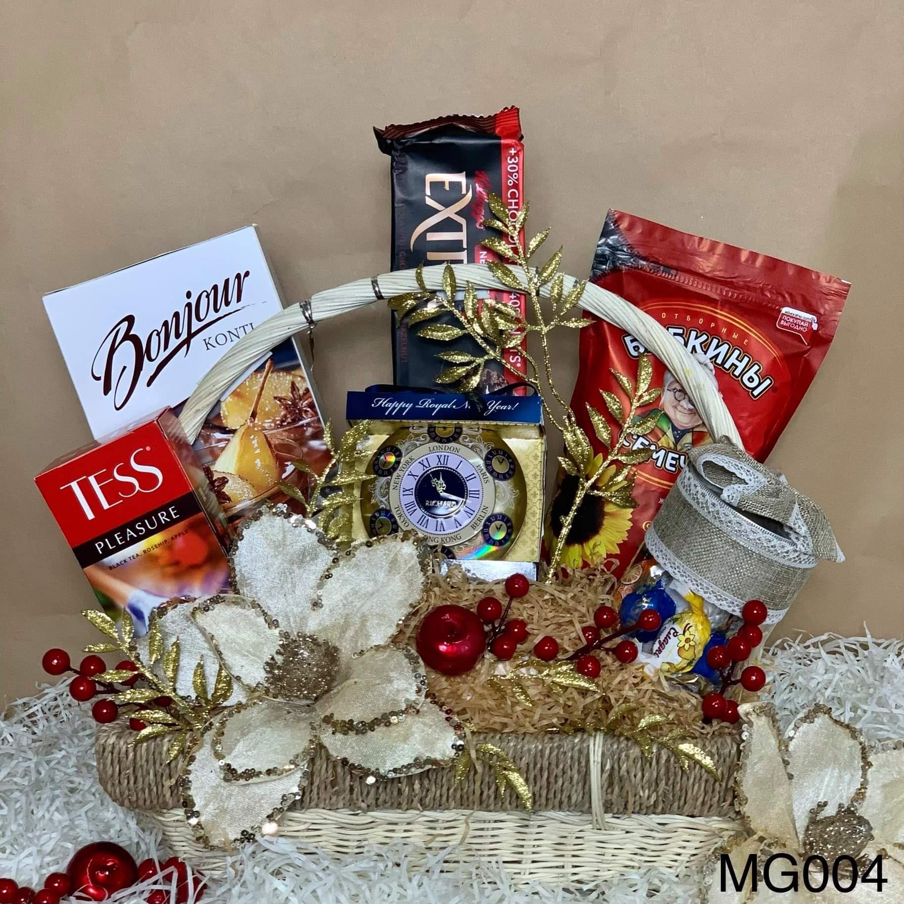 mua giỏ quà tết 08. 01 