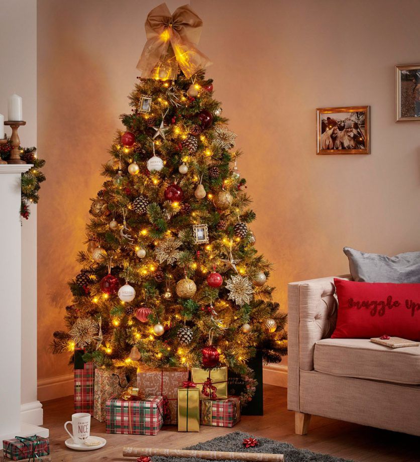 Khám phá 5+ cách trang trí noel cho cửa hàng đẹp lung linh 
