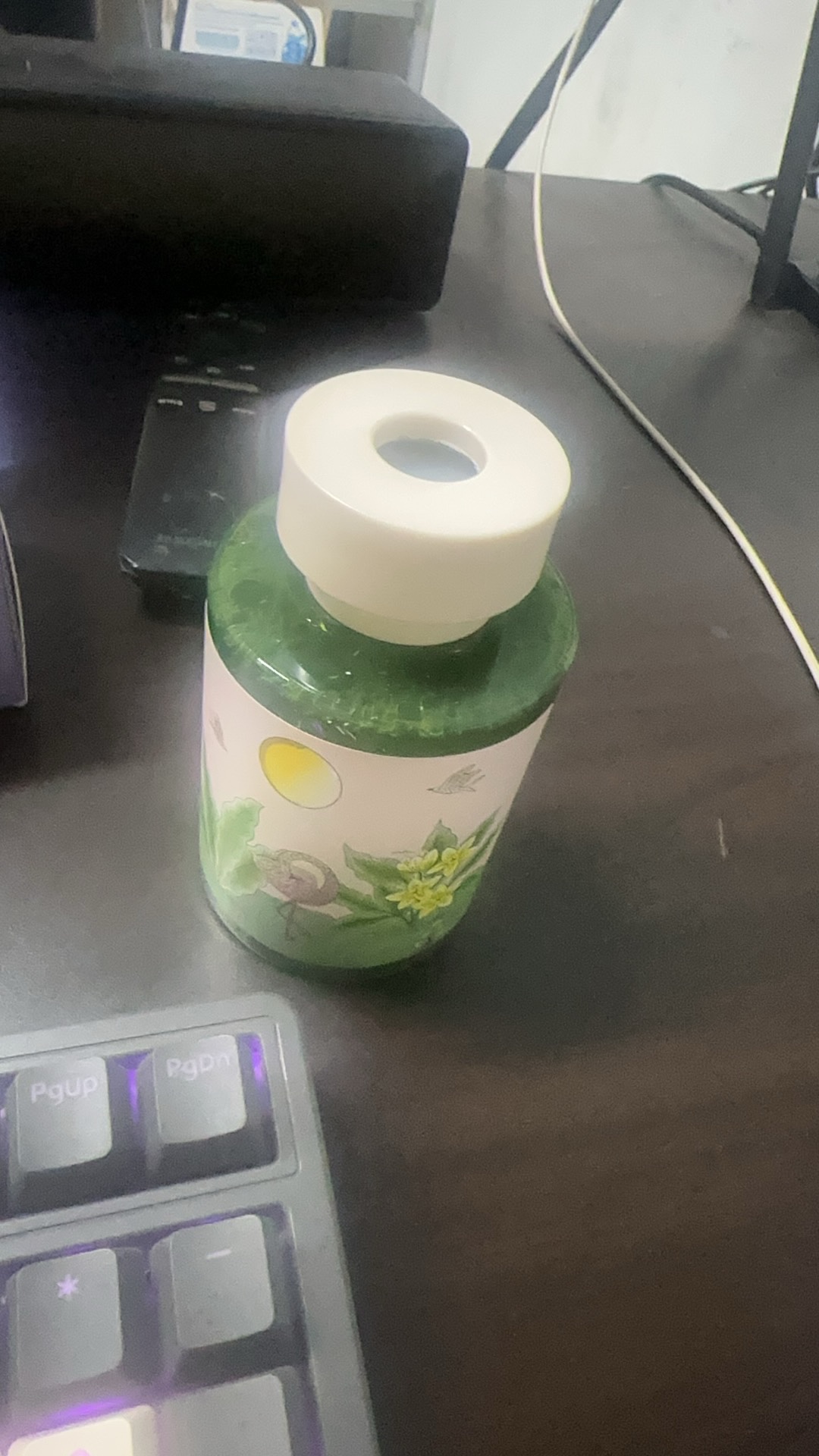 Nước rửa chén Lix trà xanh 3.5 Kg ( NT368 )
