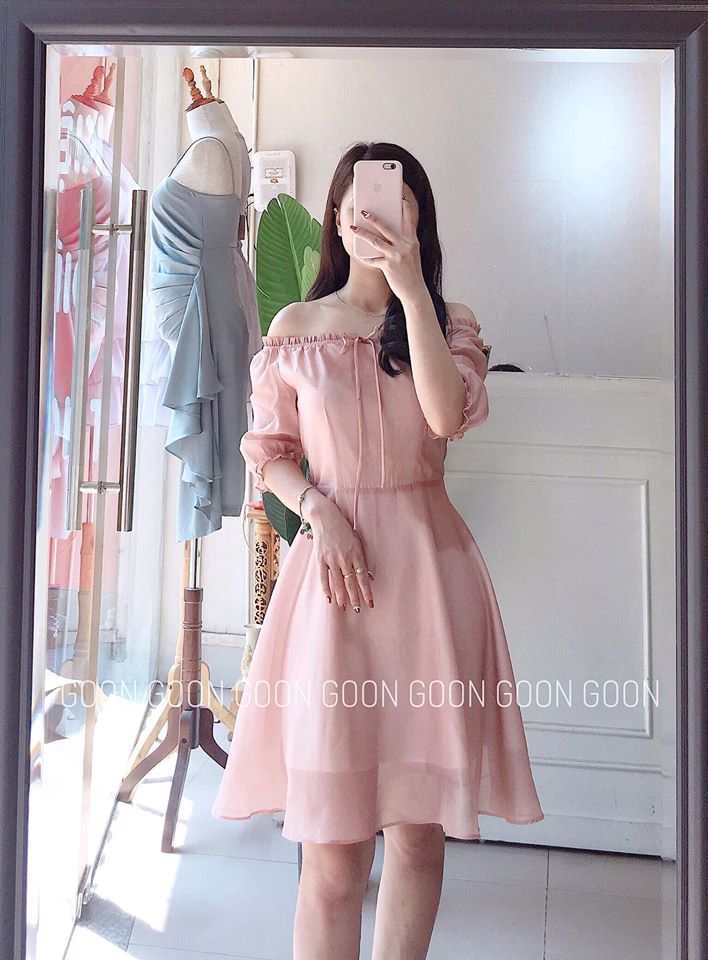 Dress Tơ Trễ Vai