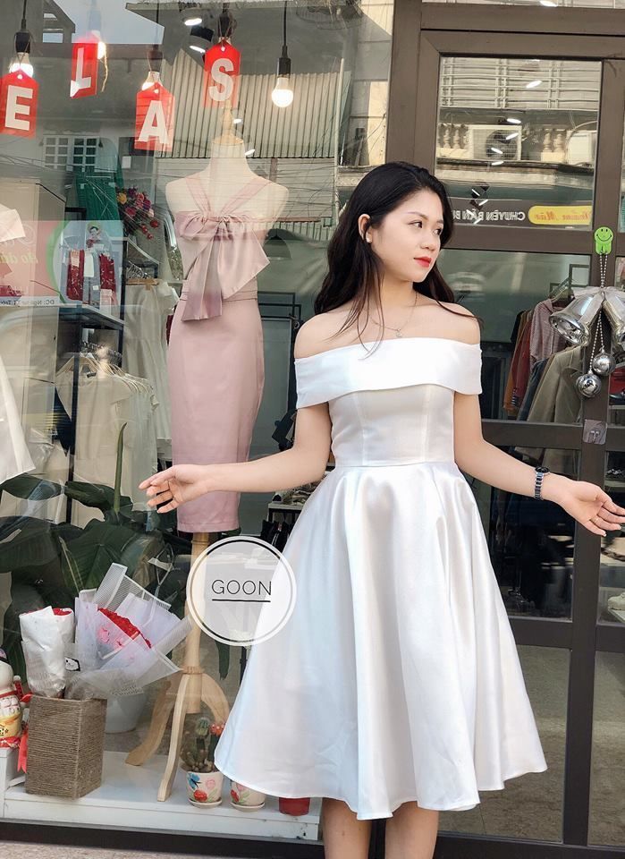 Dress  taffta cổ gấp