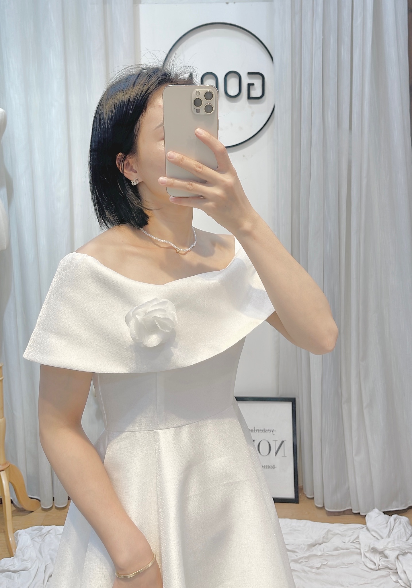 Dress Cổ Gấp Hoa Trà