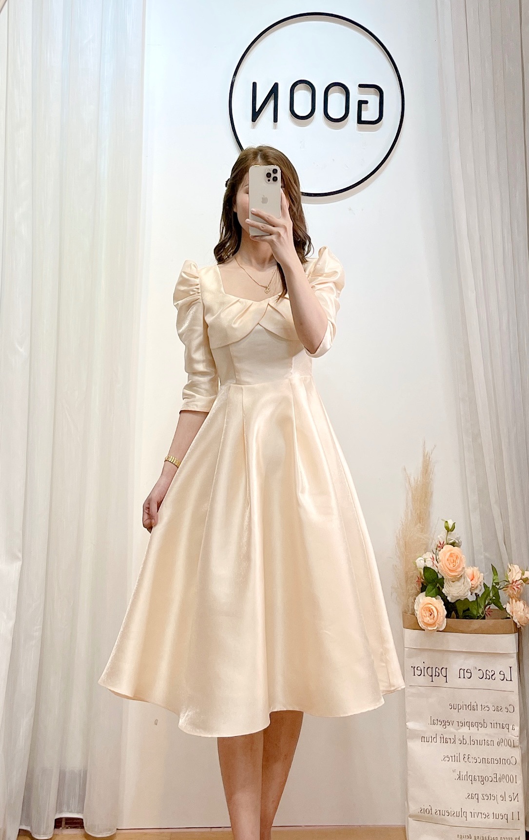 Dress Clanis