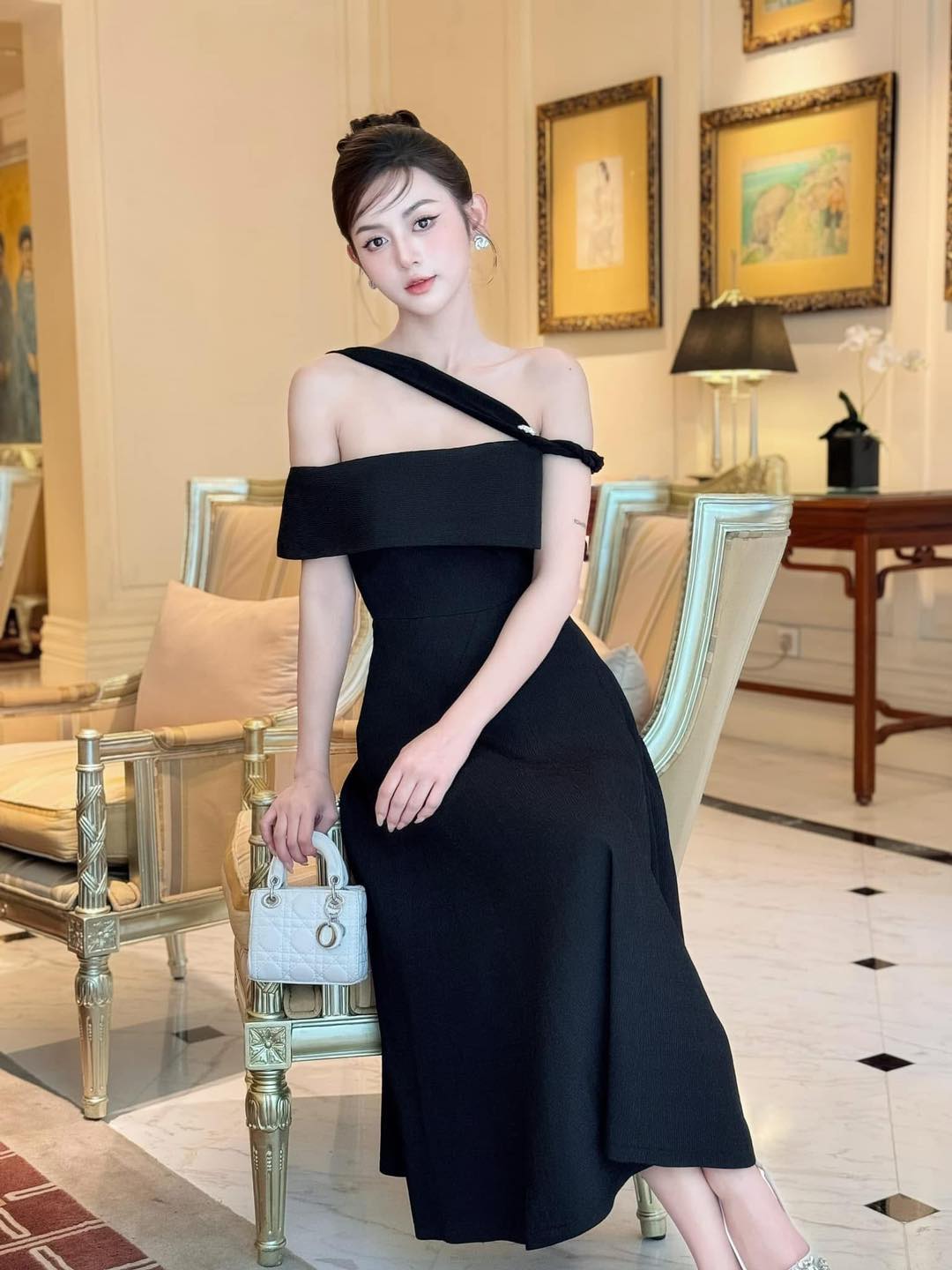 VÁY THIẾT KẾ