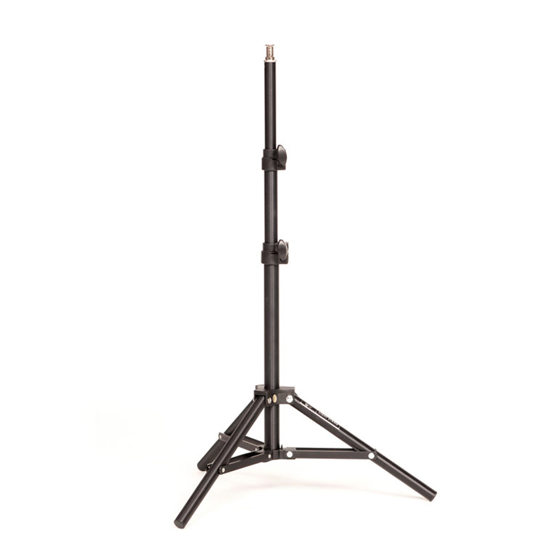 Chân đèn nhỏ cao 100cm.