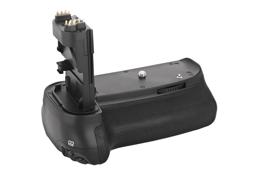 Meike battery grip for Canon 70D