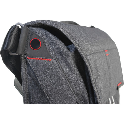 Peak Design Everyday Messenger