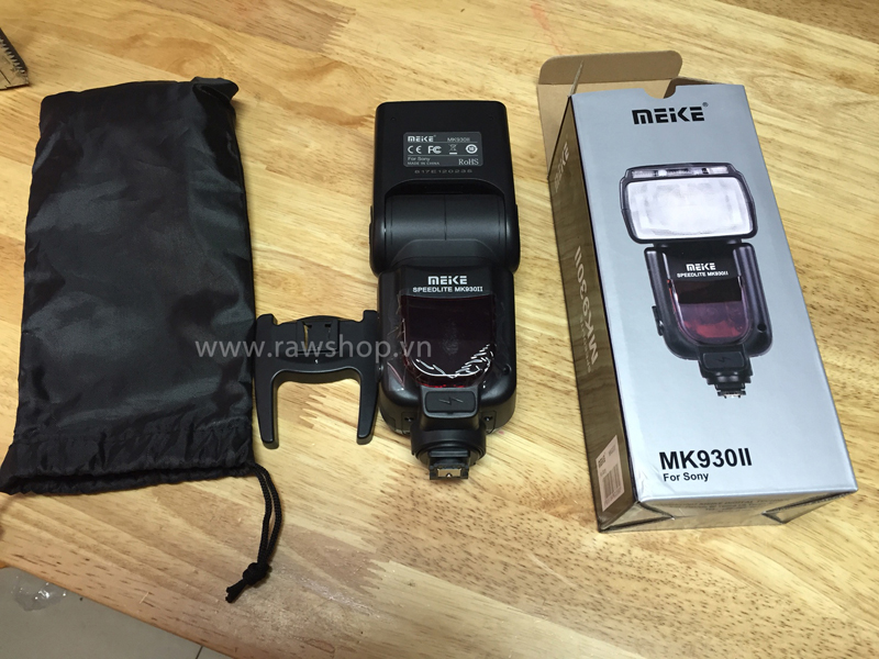 Đèn flash Meike MK930IIS chân Mi for Sony A7, A7II, A7s, A6000...