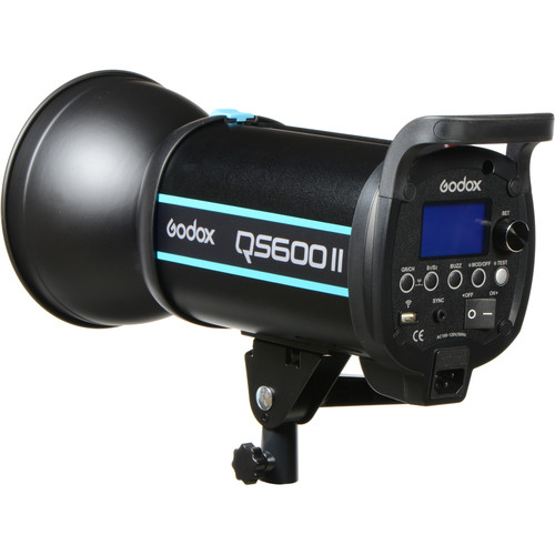 Đèn Studio GODOX QS600II