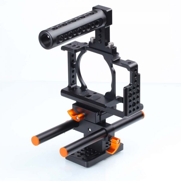 Small rig with base plate and hand grip for Sony A6000, A6300