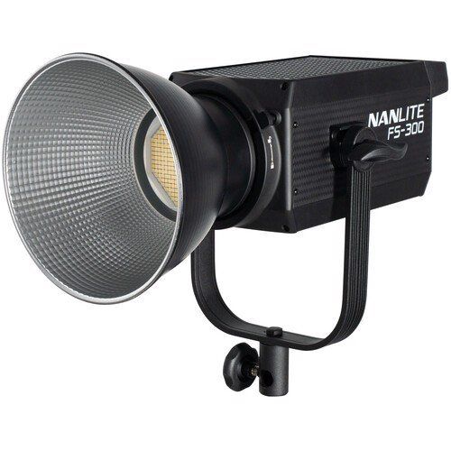 Đèn Led Nanlite FS300 AC Led Monolight