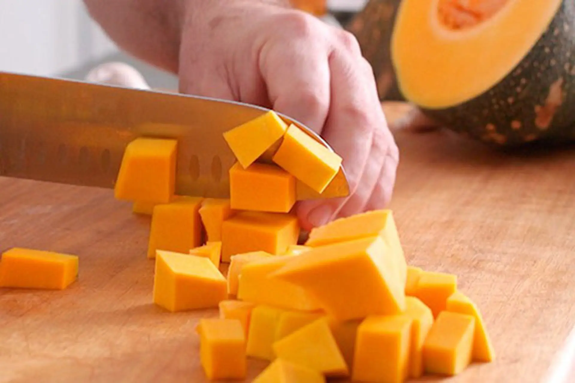 Cách làm bánh bí đỏ hấp 3