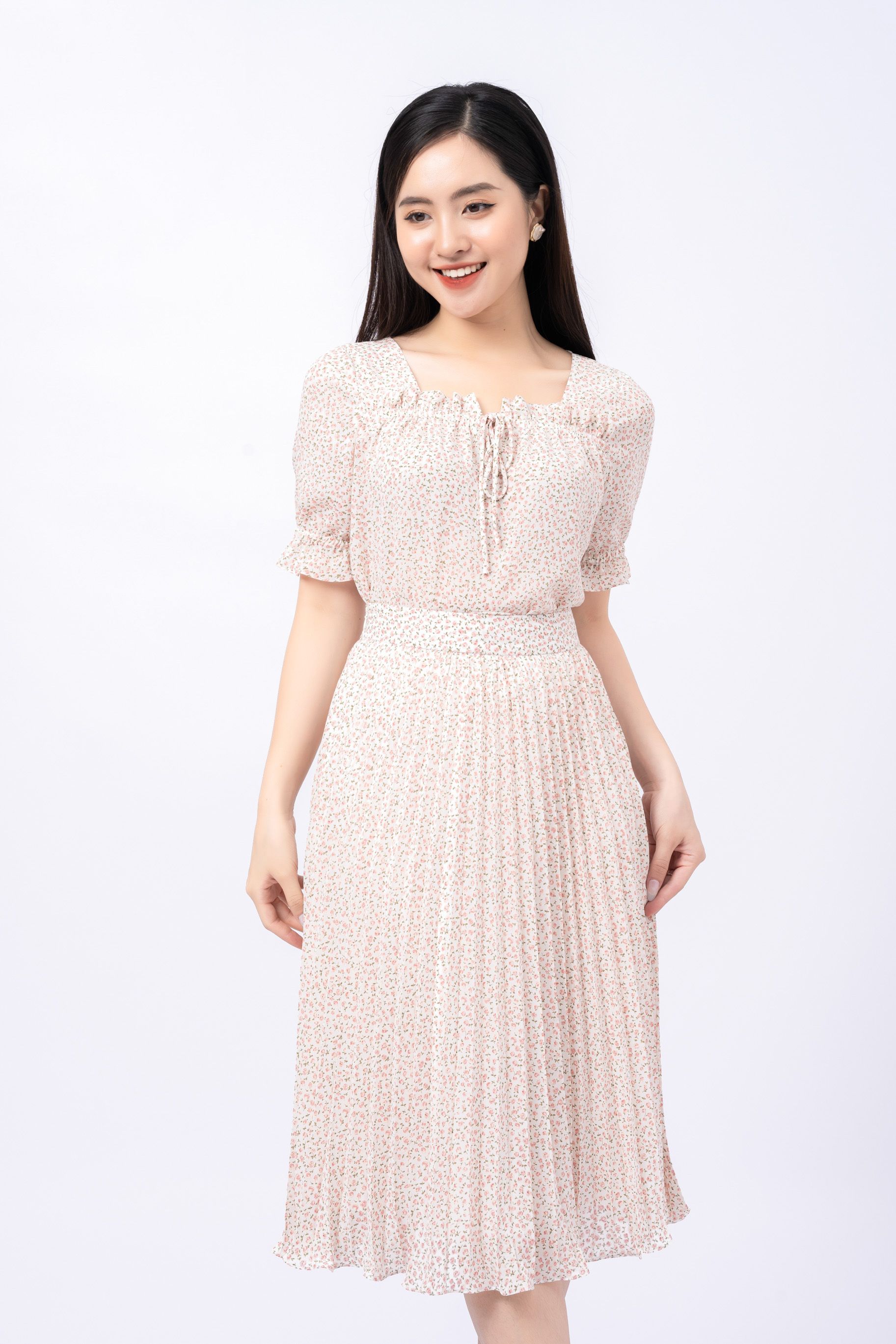 Váy Hoa Nhí Cổ Vuông đuôi Cá giá rẻ Tháng 3,2024|BigGo Việt Nam