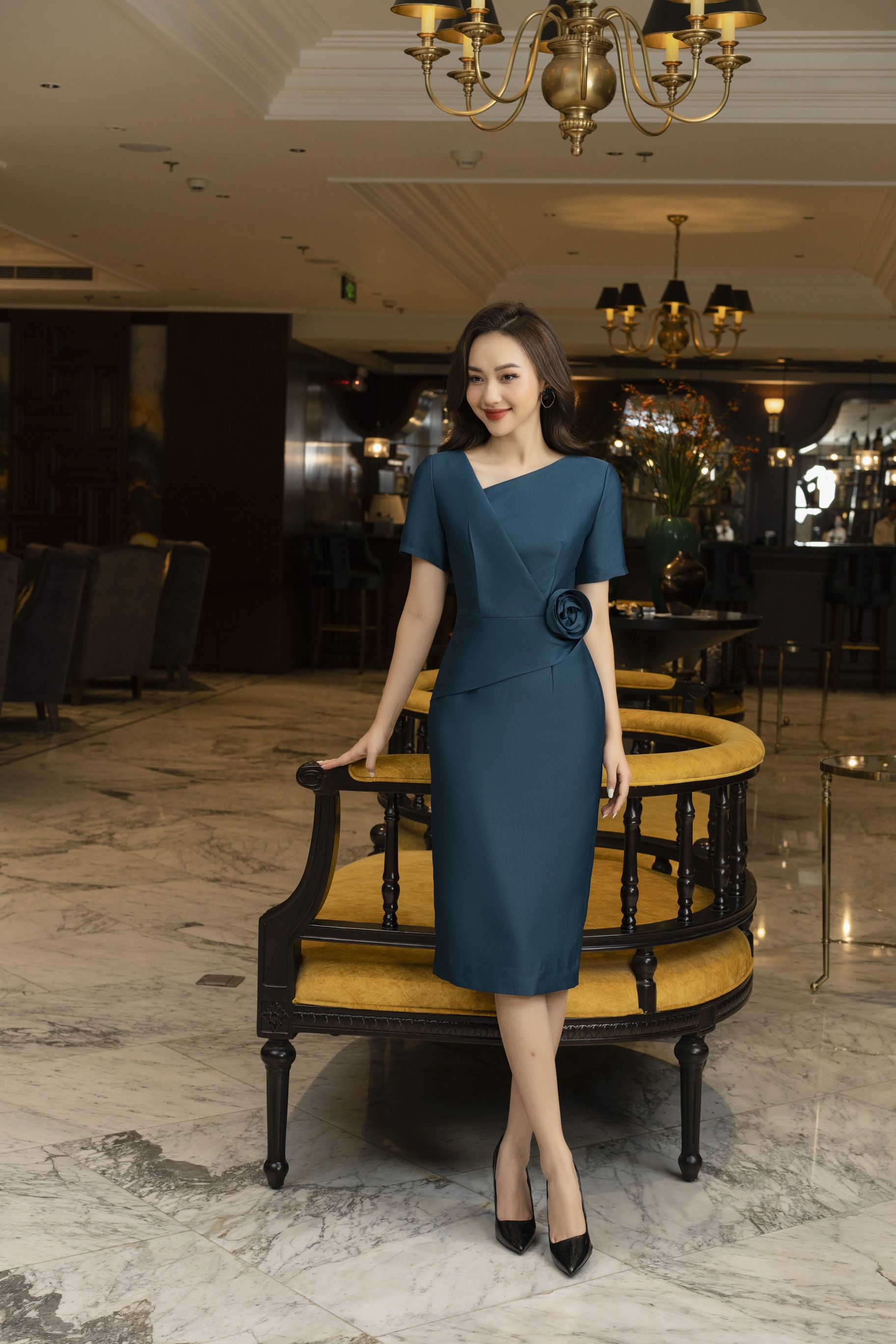 Đón tuần mới cùng váy liền thân duyên dáng - Báo Quảng Ninh điện tử