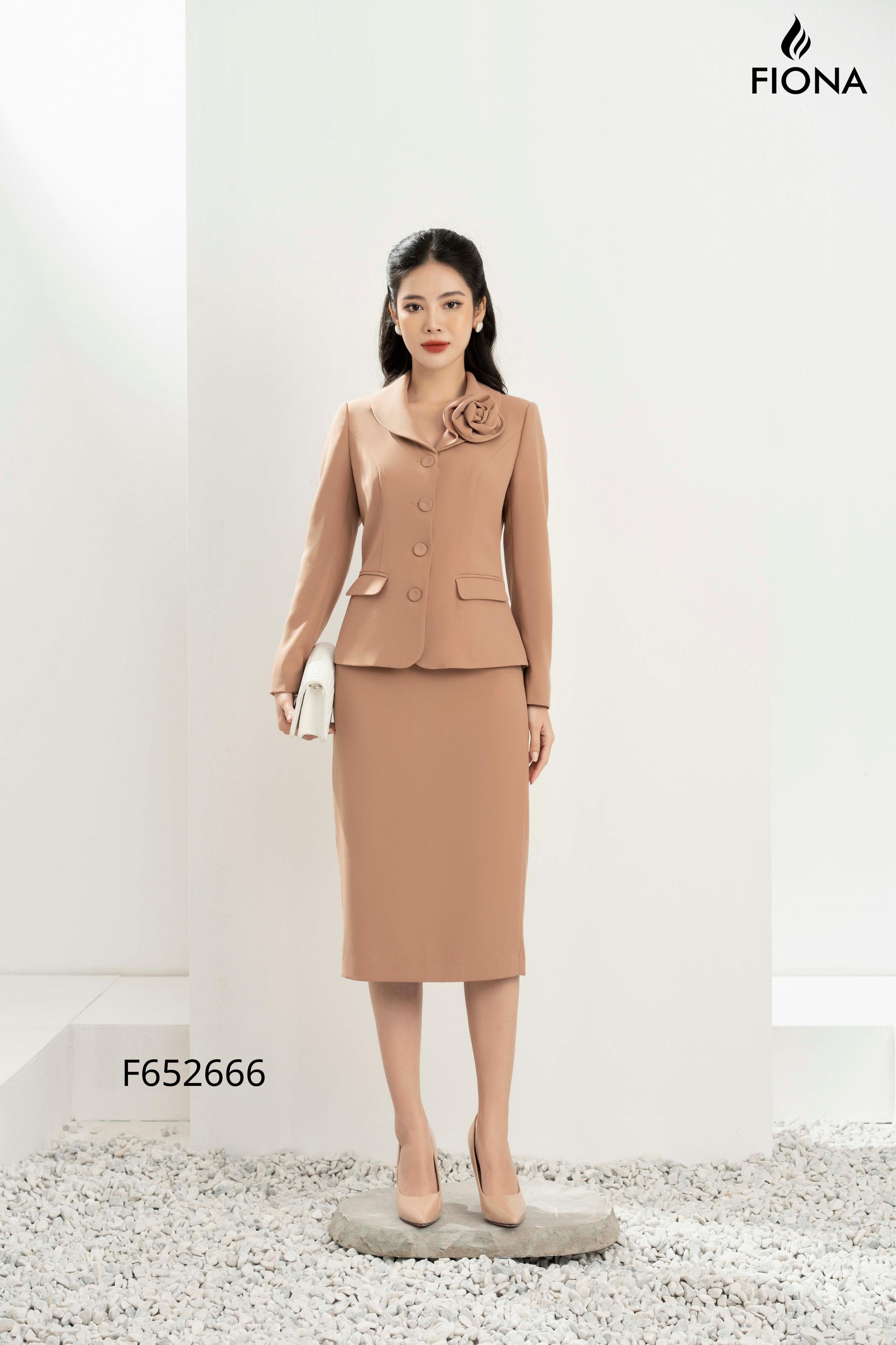 Top 10 shop bán áo vest nữ đẹp nhất ở Hà Nội - sakurafashion.vn