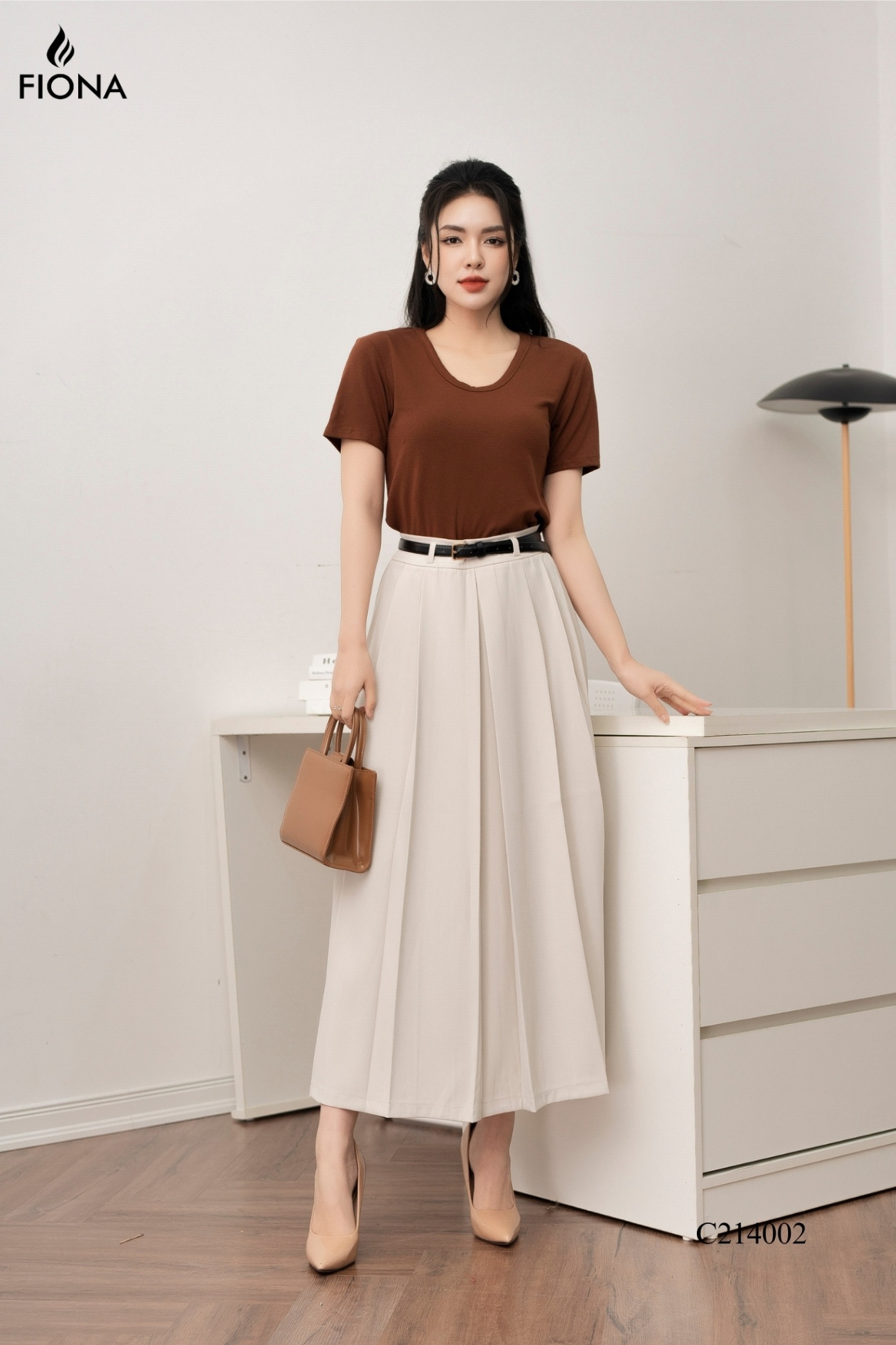 Cám Store | Chân váy dài xoè nhẹ kèm nịt Quảng Châu MSNV | CAMSTORE.COM.