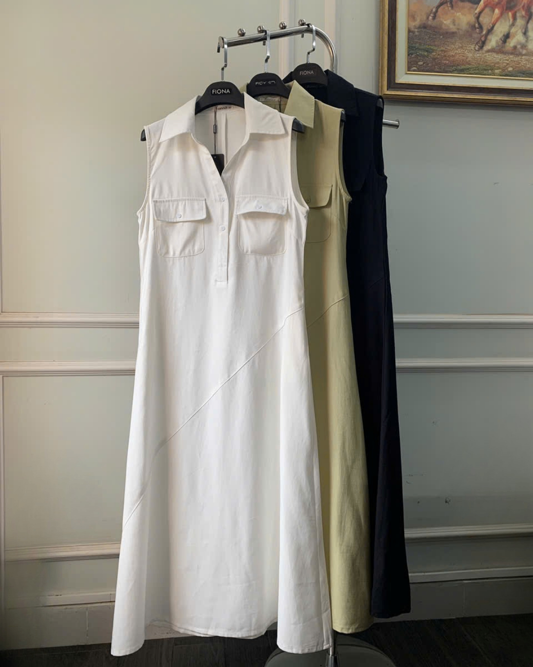 Đầm Linen dáng suông A, cổ đức, kèm thắt lưng rời