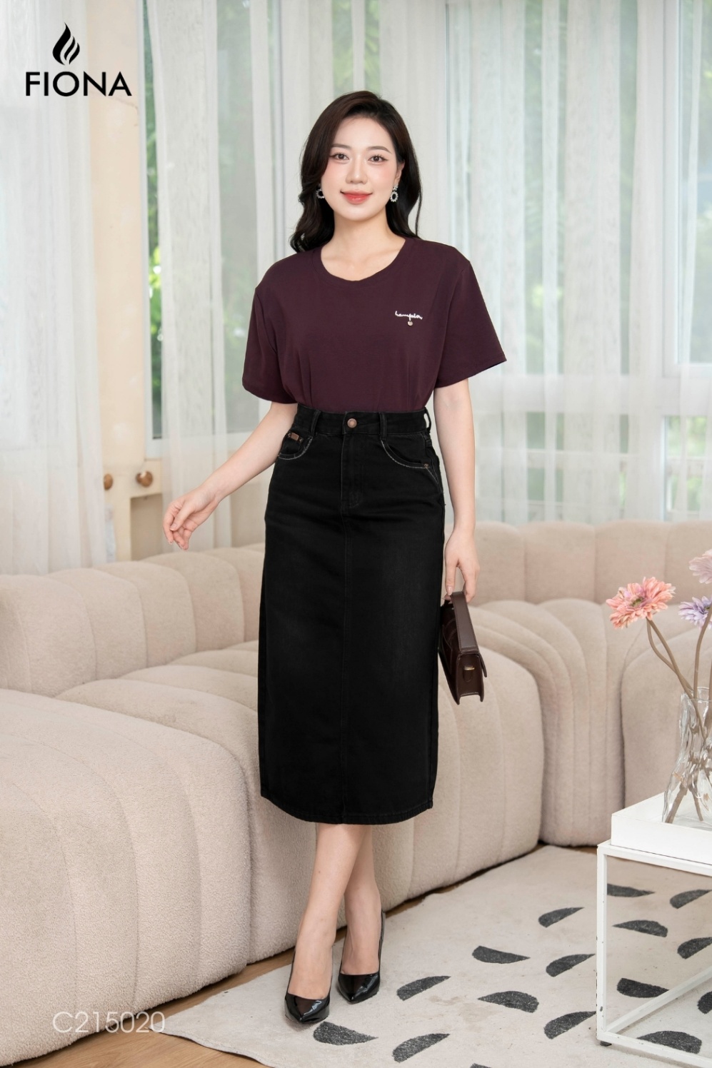 Chân váy bò dáng suông A, túi may diễu chỉ trang trí
