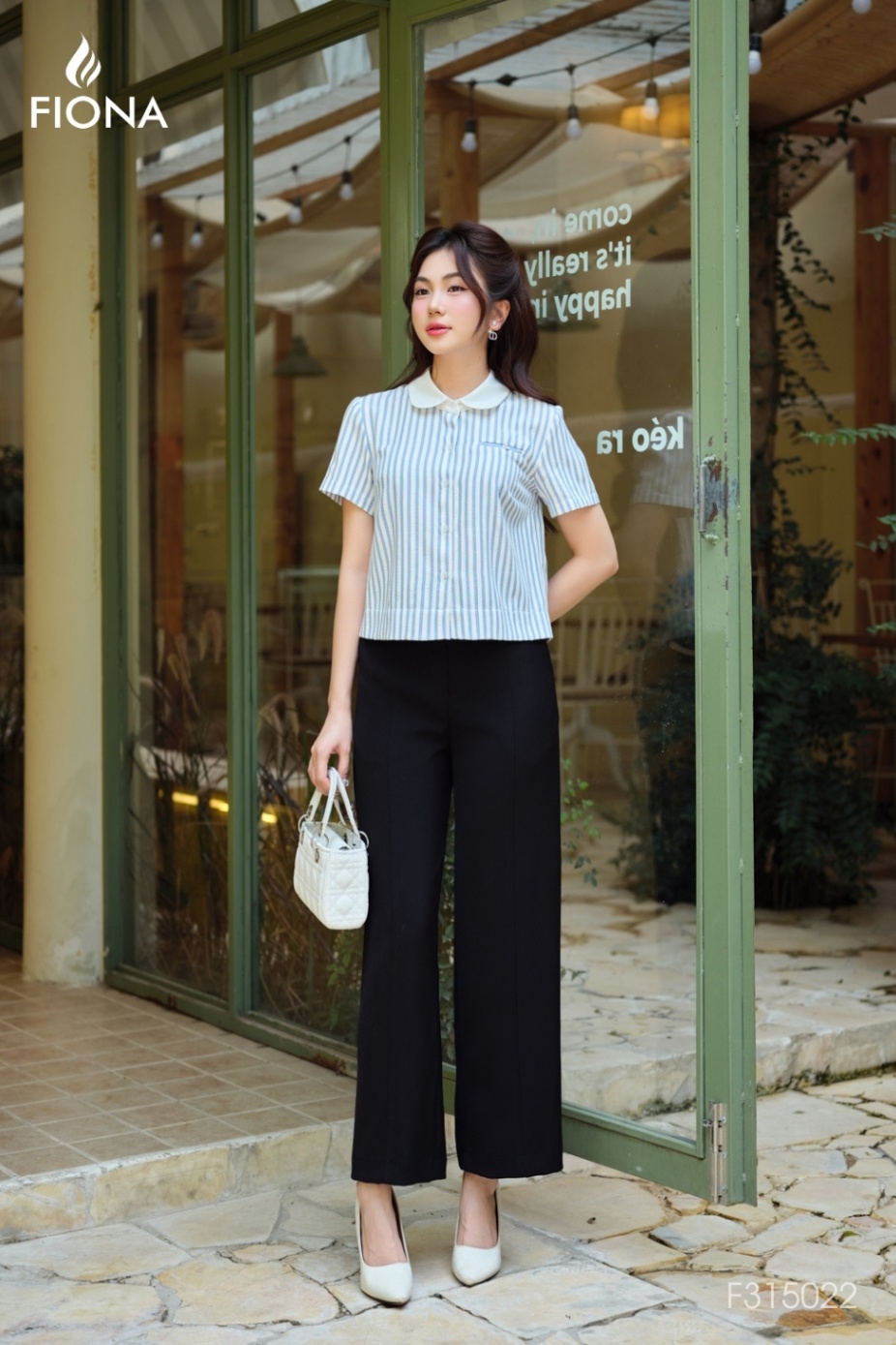 Quần dáng suông classic, túi chéo