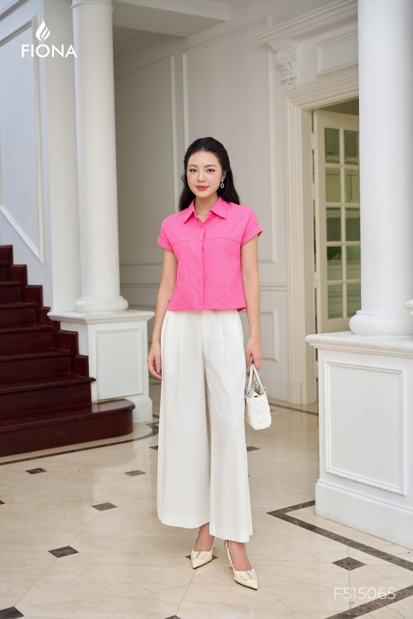 Áo sơ mi dáng suông, cổ đức, tay liền, cửa tay lơ vê