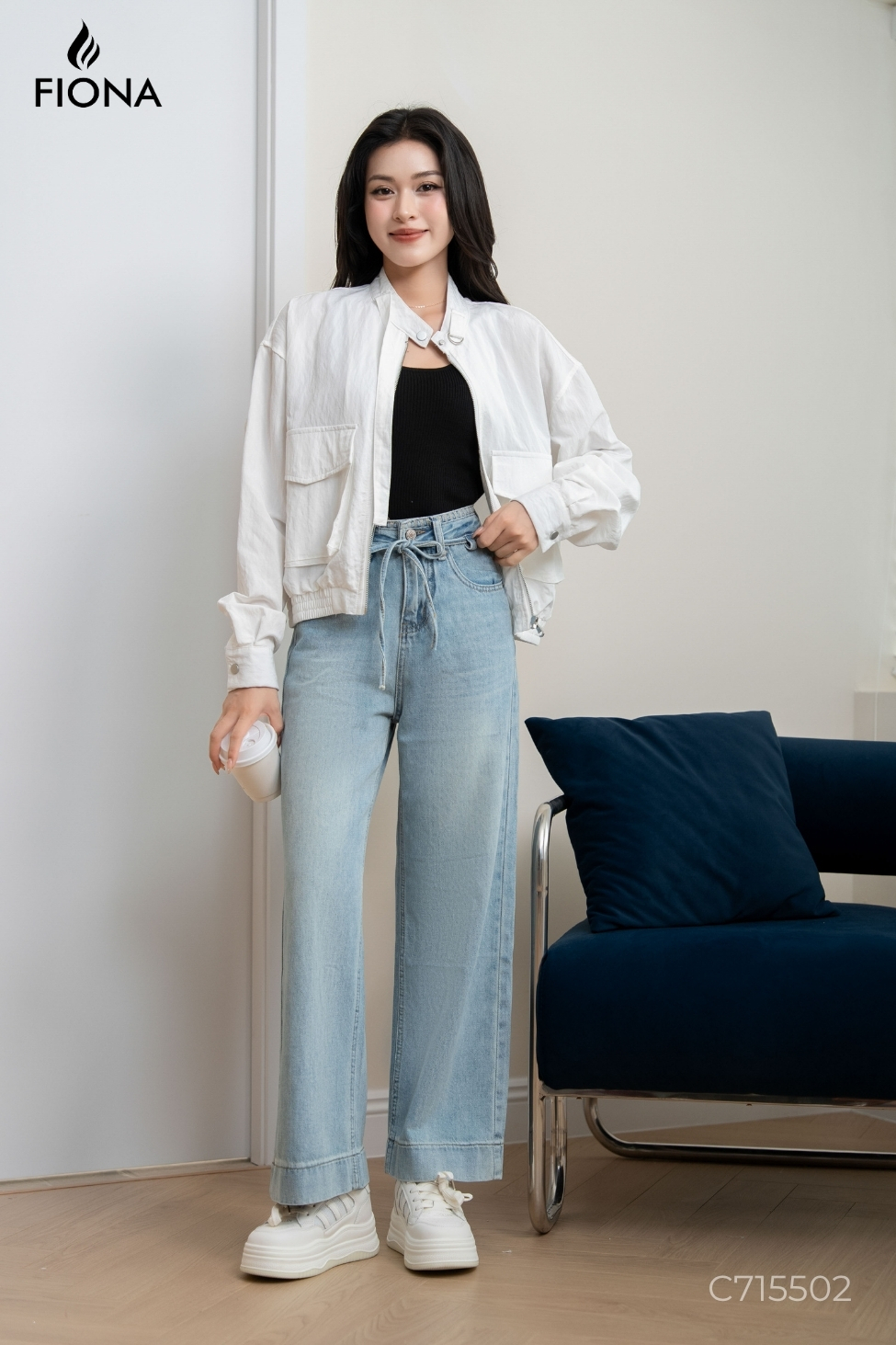 Áo khoác gió dáng bo gấu, khóa mở thân trước, dài tay, Freesize