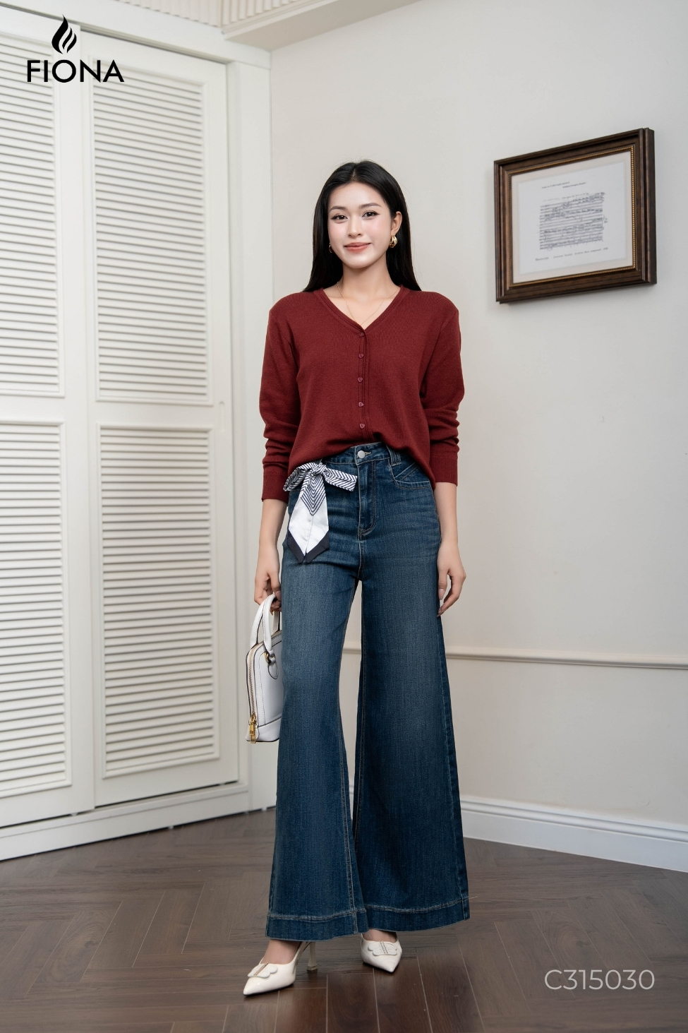 Quần bò dáng suông, đỉa đôi trang trí, miệng túi ngang