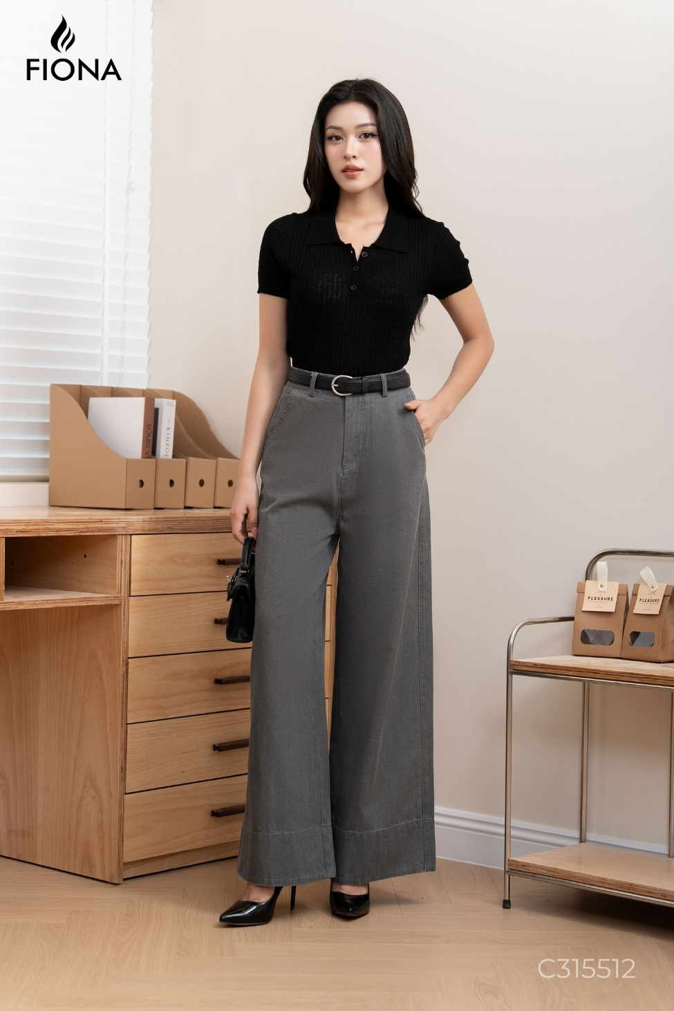 Quần dáng suông kaki linen, túi chéo