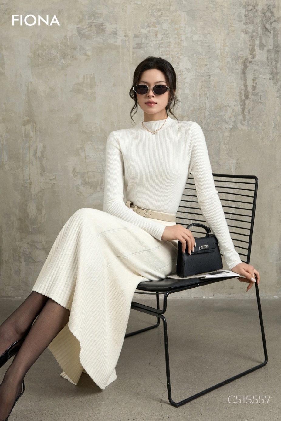 Áo len nữ chất viscose, cổ leo, dáng ôm nhẹ, dài tay, Freesize