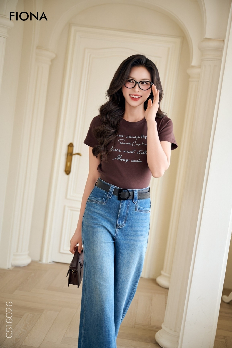 Áo cotton freesize croptop,đuôi tôm, in chữ