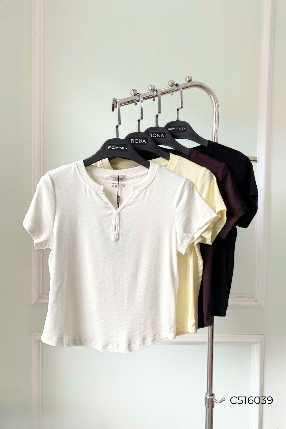 Áo cotton freesize dáng suông, cúc thân trước