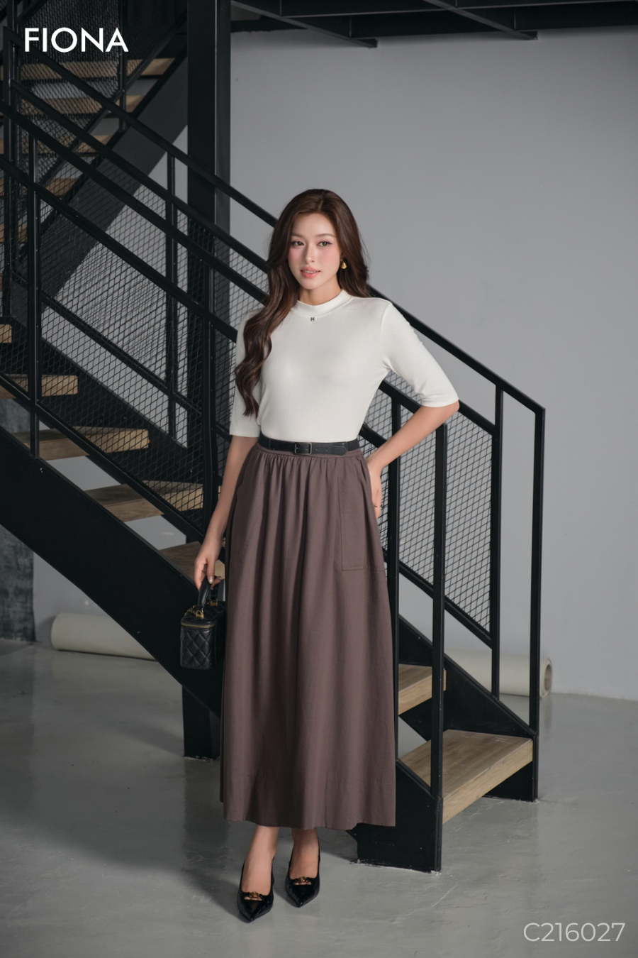 Chân váy dáng xòe, chất Linen, cạp chun sau