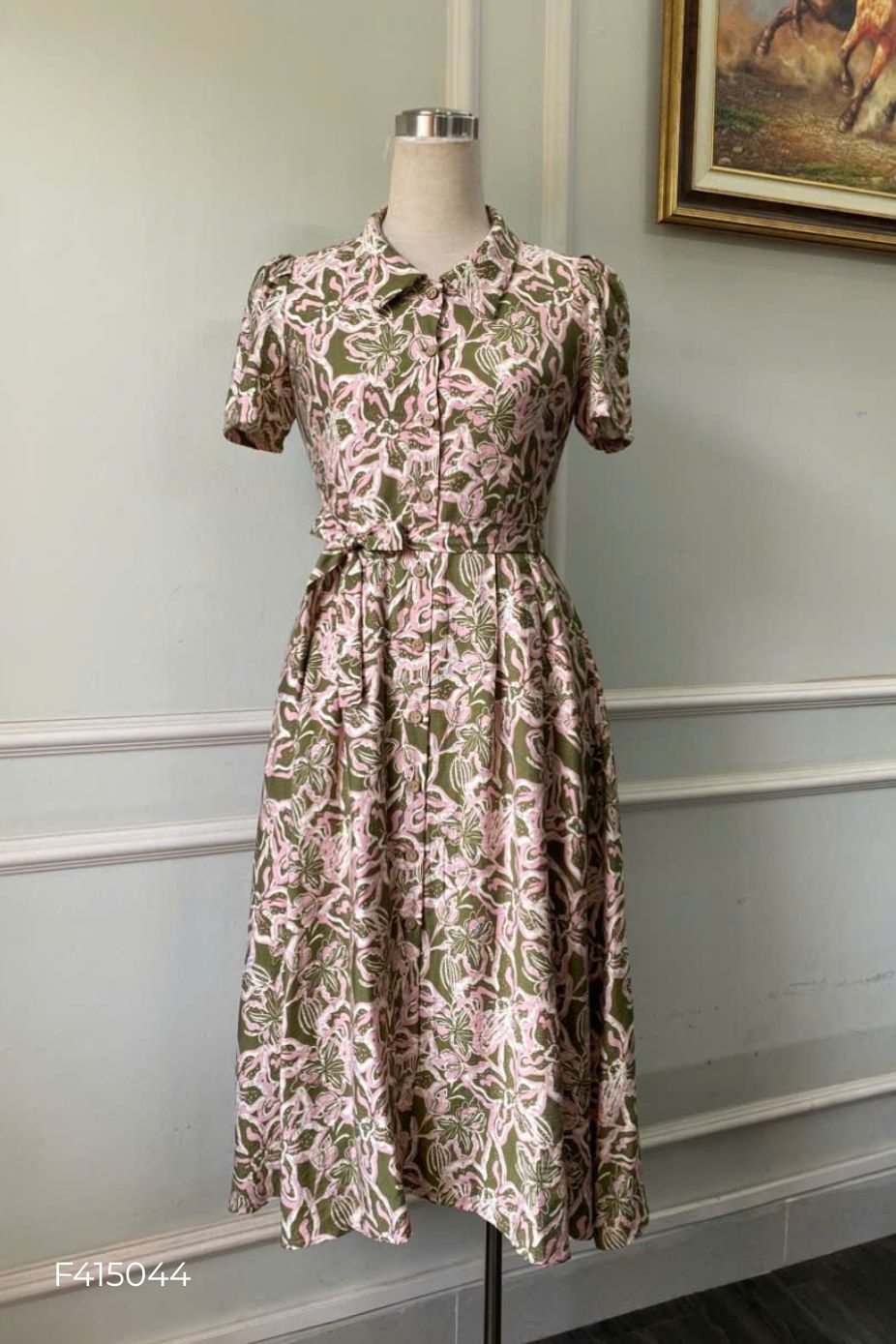 Đầm sơ mi dáng xòe, cổ đức, hoa Linen, tay ngắn